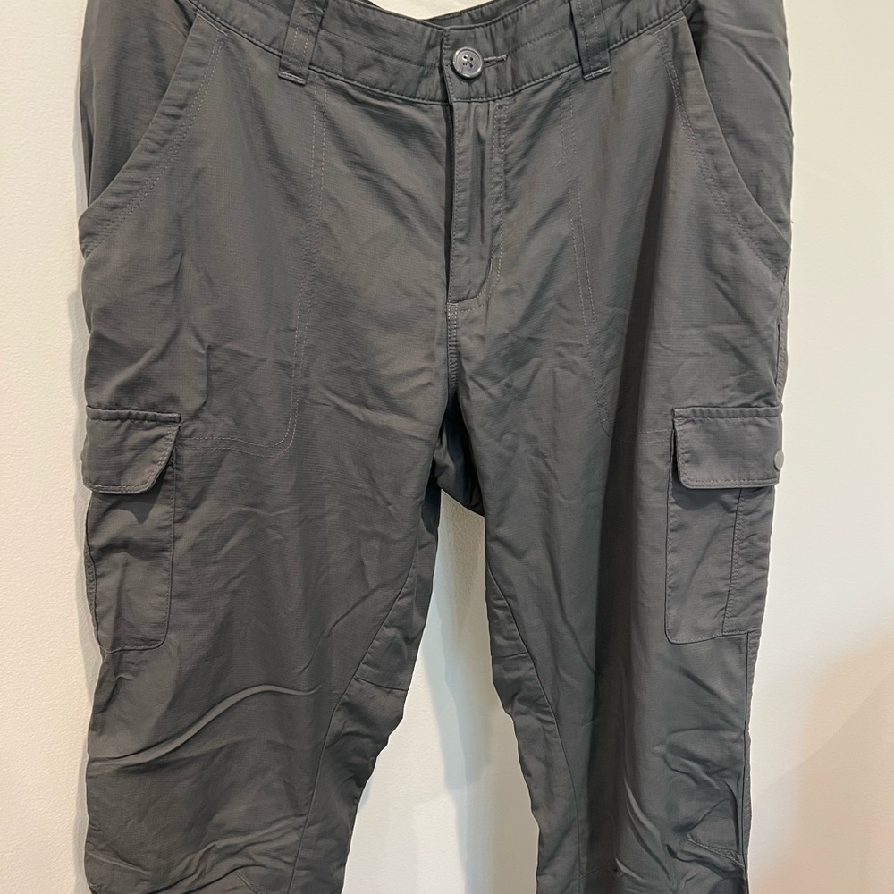 Women’s Columbia Omni-Wick Advanced Repellent Gray Cargo Activewear Pants - Picture 2 of 13